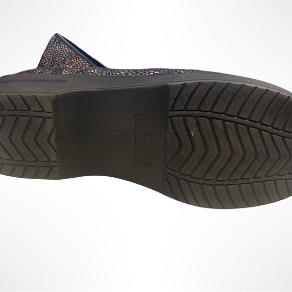 Savvy nursing shoes/clogs slip resistant footwear multicolored women’s size 10 - Picture 2 of 5